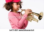 girl-jouer-trompette_~IS471-059.jpg